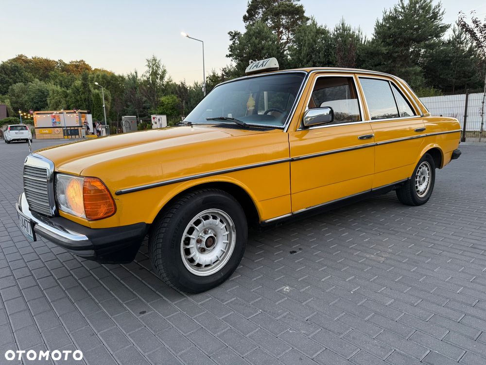 Mercedes-Benz W123 - 9