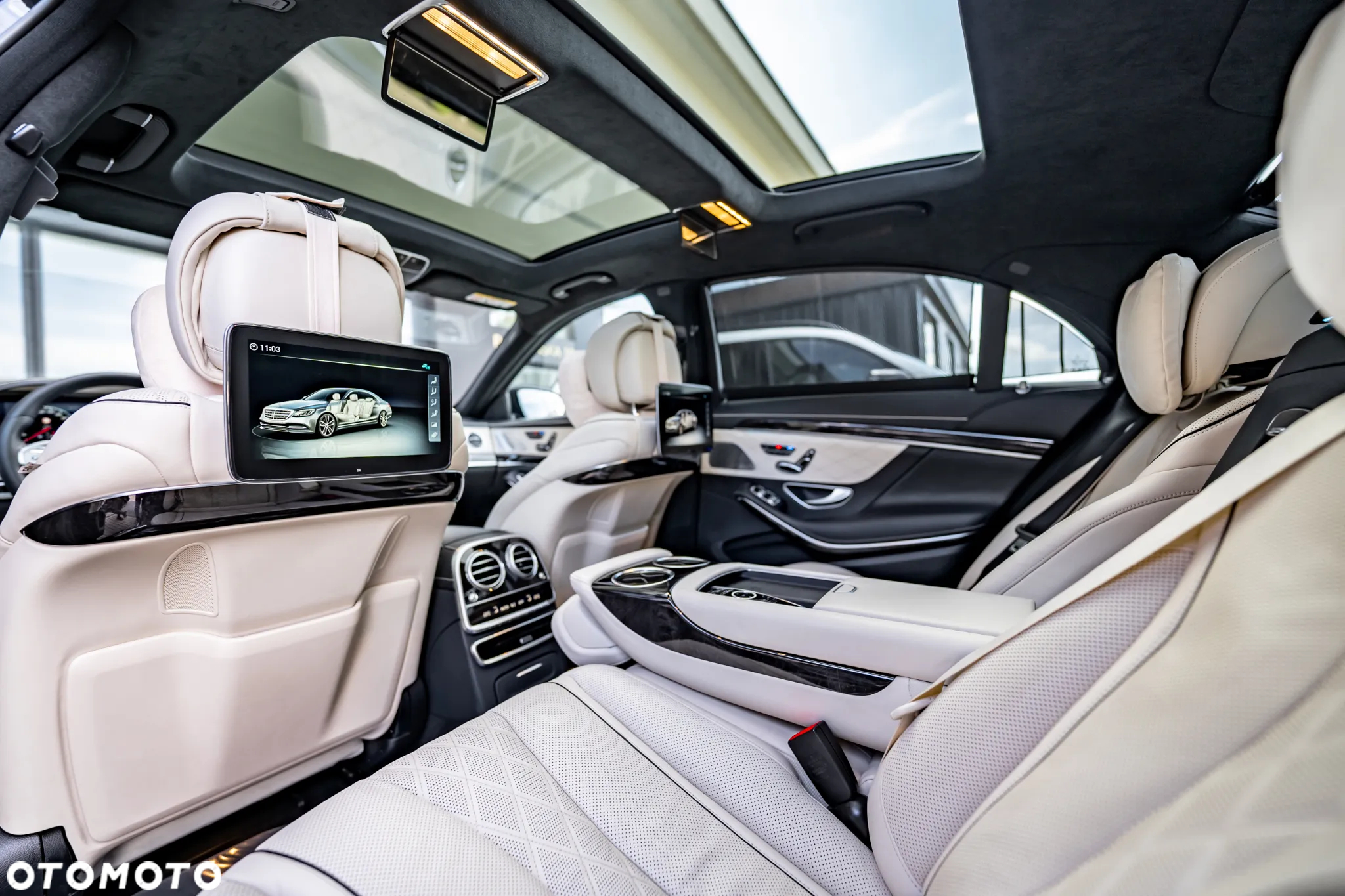 Mercedes-Benz Klasa S 450 4Matic L 9G-TRONIC - 36