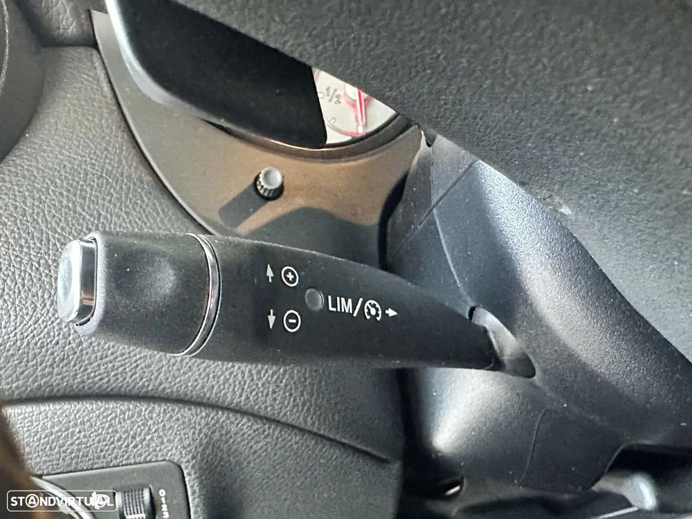 Mercedes-Benz CLA 200 d Shooting Brake Aut. - 17