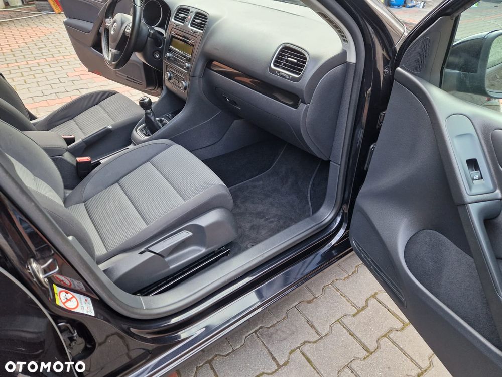 Volkswagen Golf 1.4 TSI Highline - 14