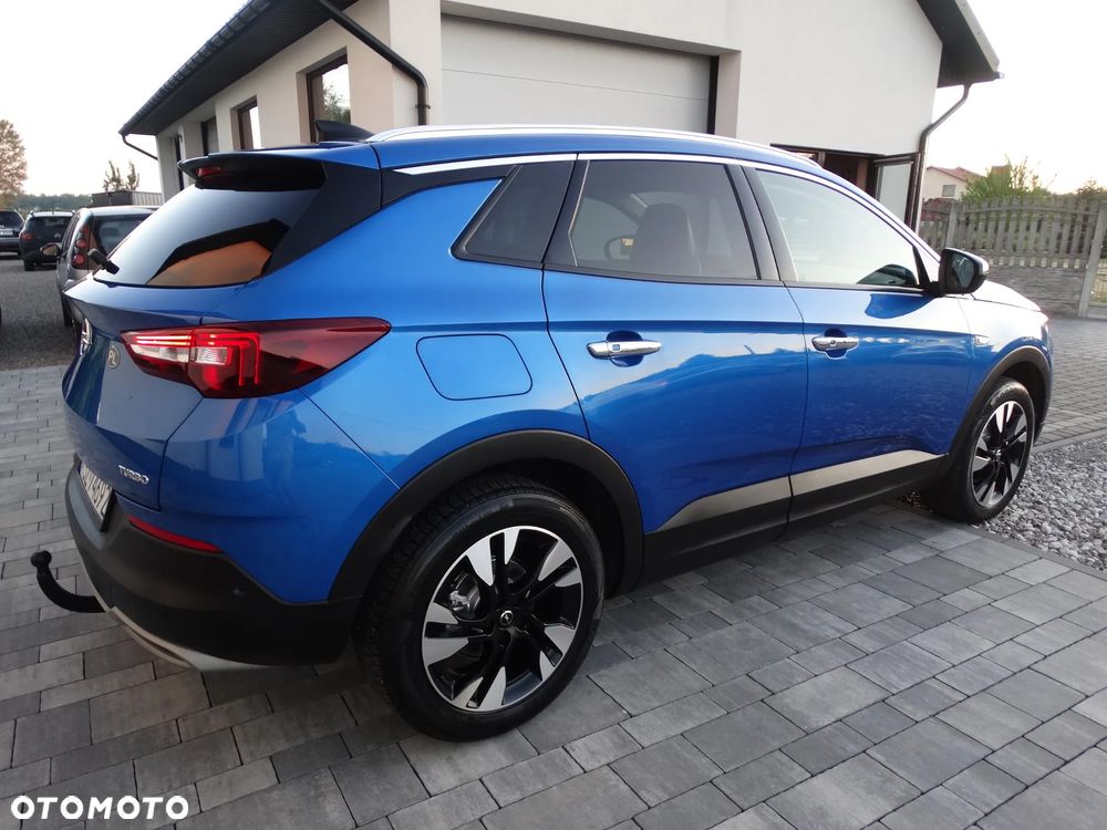 Opel Grandland X 1.2 Start/Stop Design Line - 11