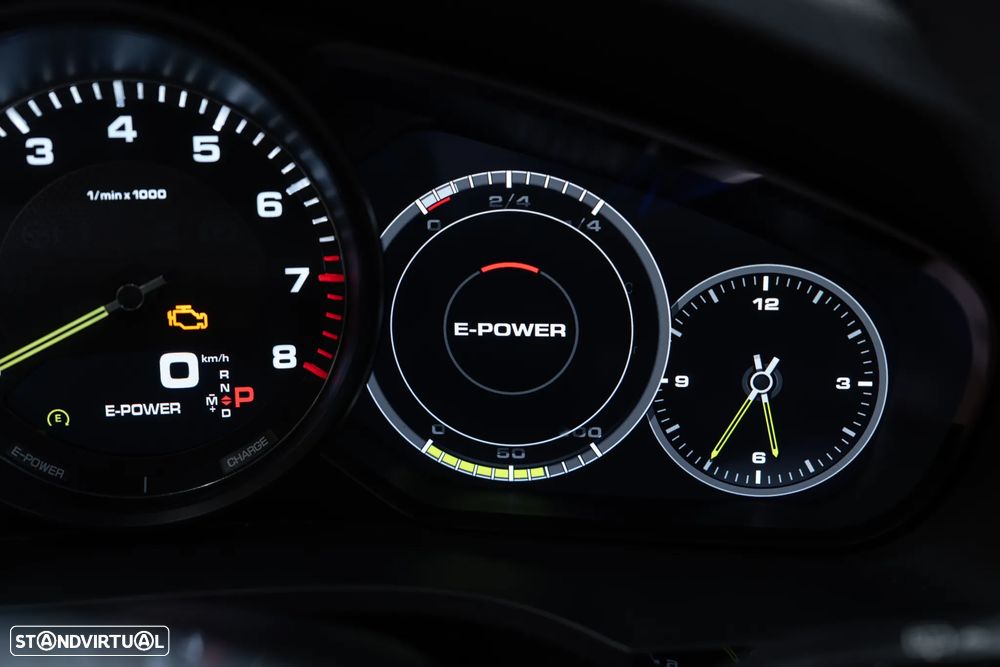 Porsche Cayenne E-Hybrid Tiptronic S Platinum Edition - 38