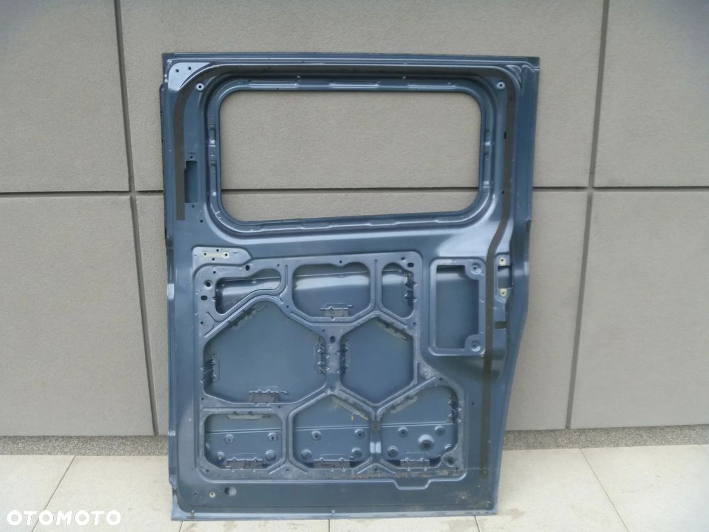 FORD TRANSIT CUSTOM DRZWI TYLNE LEWE LUB PRAWE SUWANE PRZESUWNE Z OTWOREM - 4