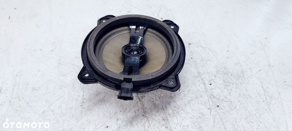 GŁOŚNIK TYŁ AUDI A3 8P A4 B7 8H0035411D - 2