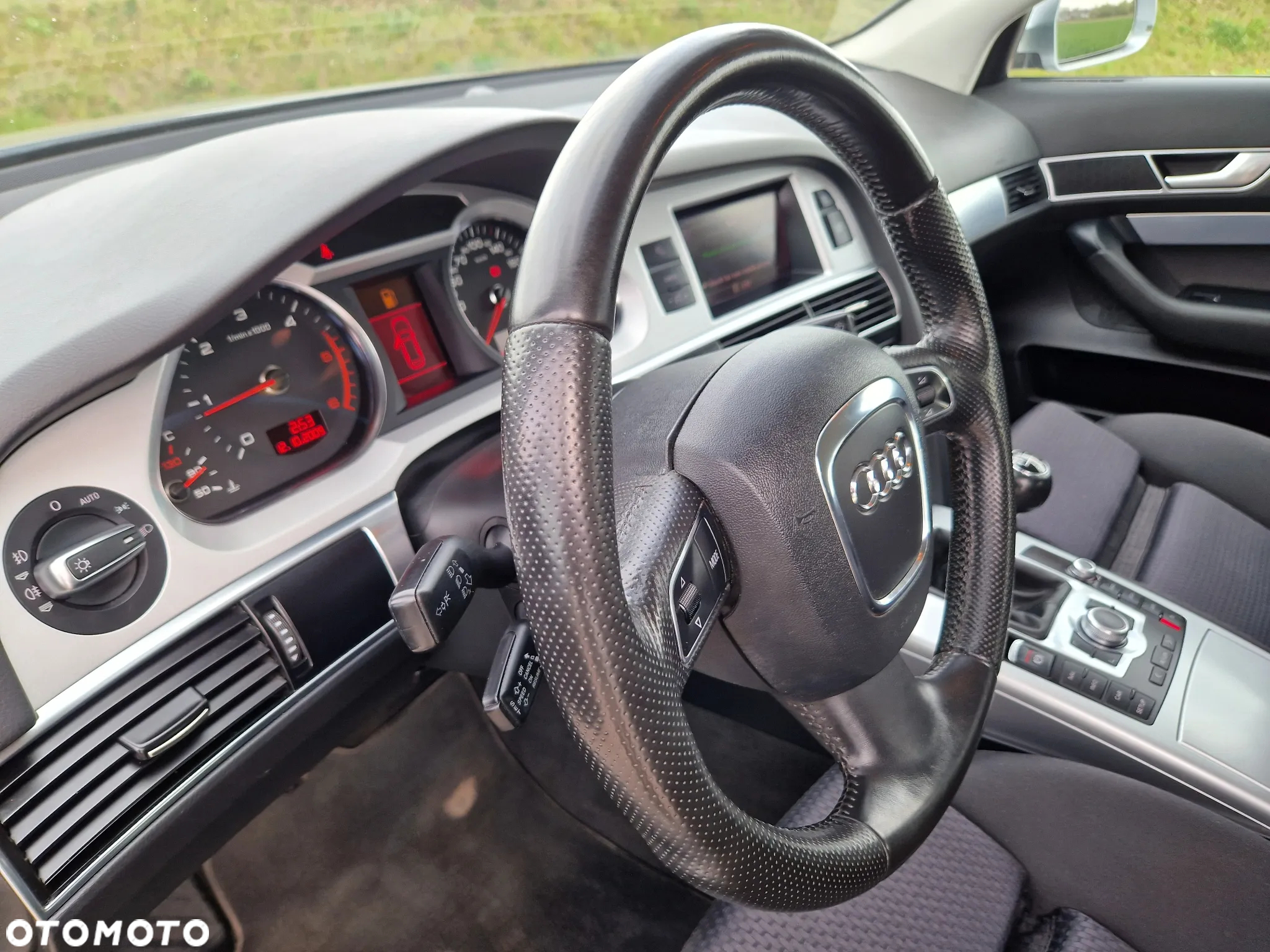 Audi A6 - 24