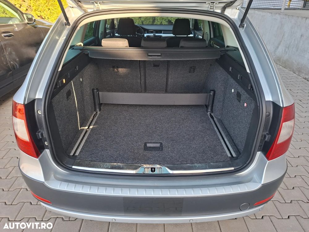 Skoda Superb 2.0 TDI 4X4 Ambition - 15