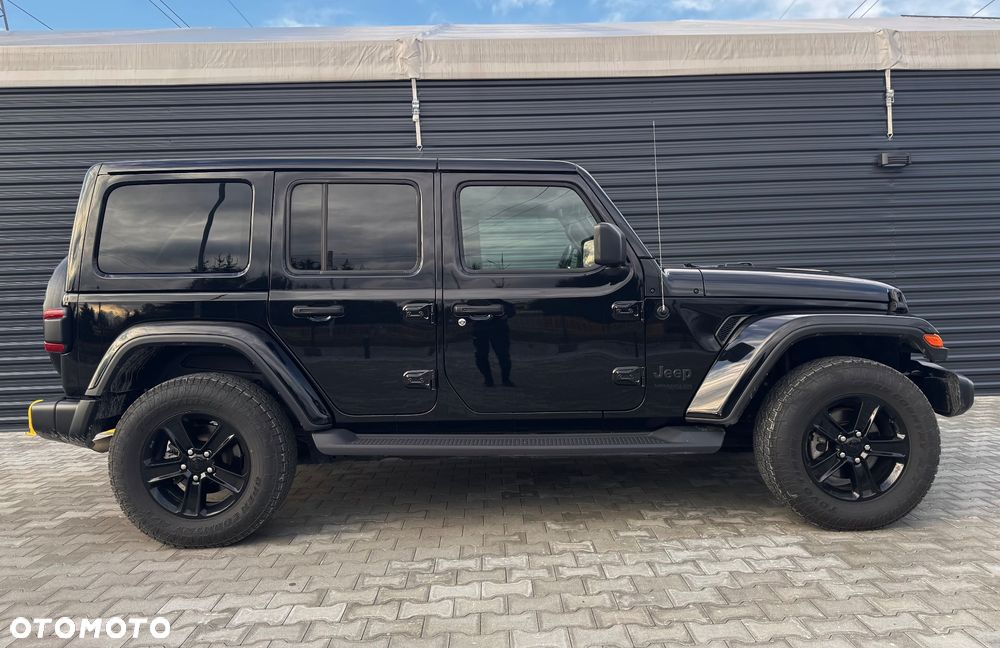 Jeep Wrangler - 4