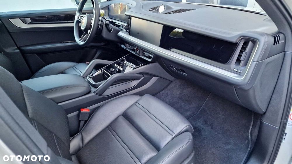 Porsche Cayenne - 19