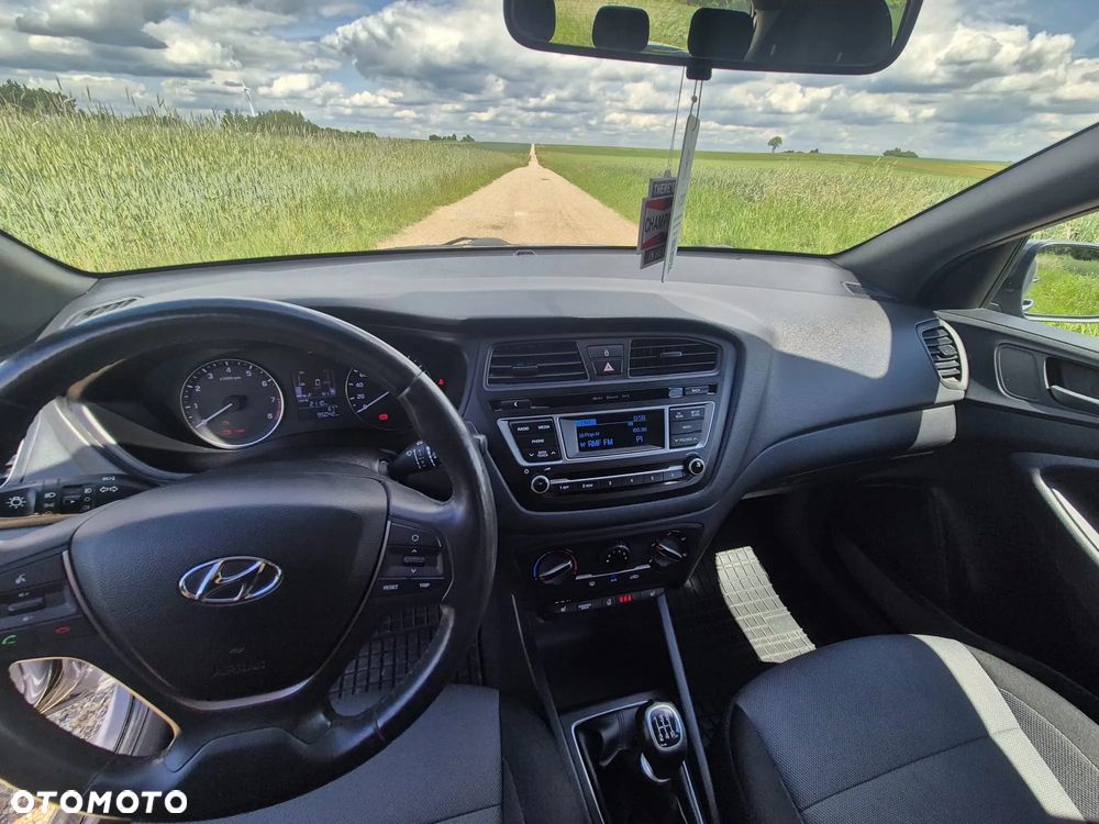 Hyundai i20 1.2 Comfort - 16