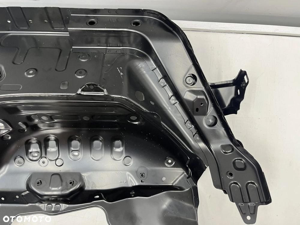 Poszycie Suzuki Jimny 4 IV 18r.- NOWY prawy przedni fartuch nadkola ćwiartka mocowanie akumulatora w - 8