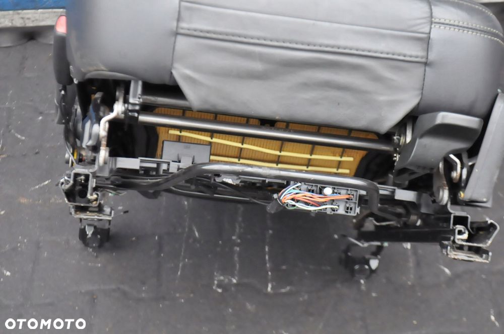 VOLVO XC60 I FOTEL KIEROWCY LEWY SKÓRA - 9