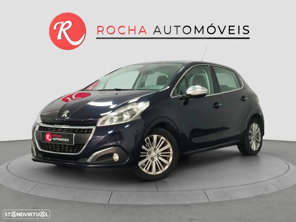 Peugeot 208 - 1