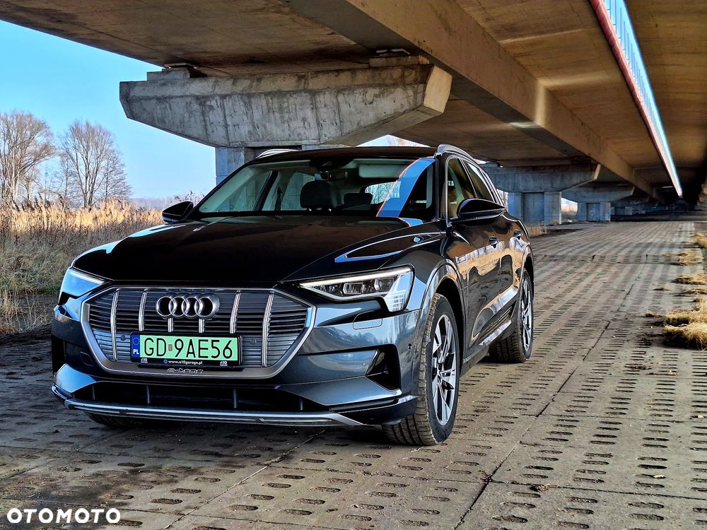 Audi e-tron 55 Quattro Advanced - 11