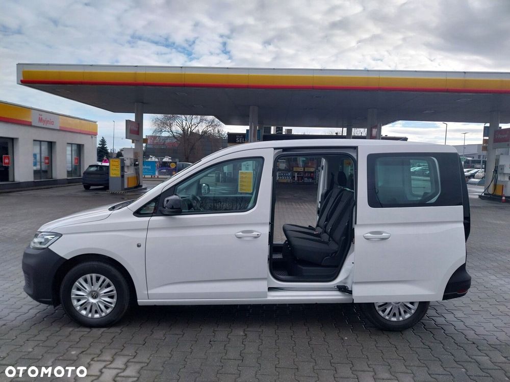 Volkswagen Caddy Caddy silnik: 2,0 l TDI EU6 SCR 75 kW skrzynia biegów: manualna 6 -biegowa rozstaw osi: 2755 mm - 8