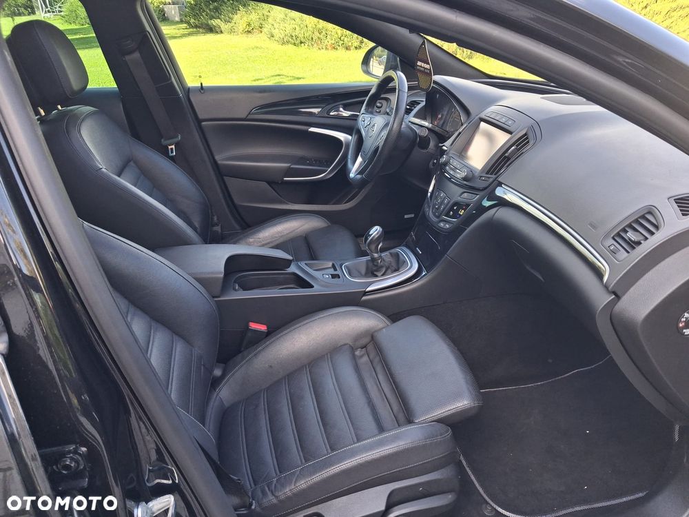 Opel Insignia - 19