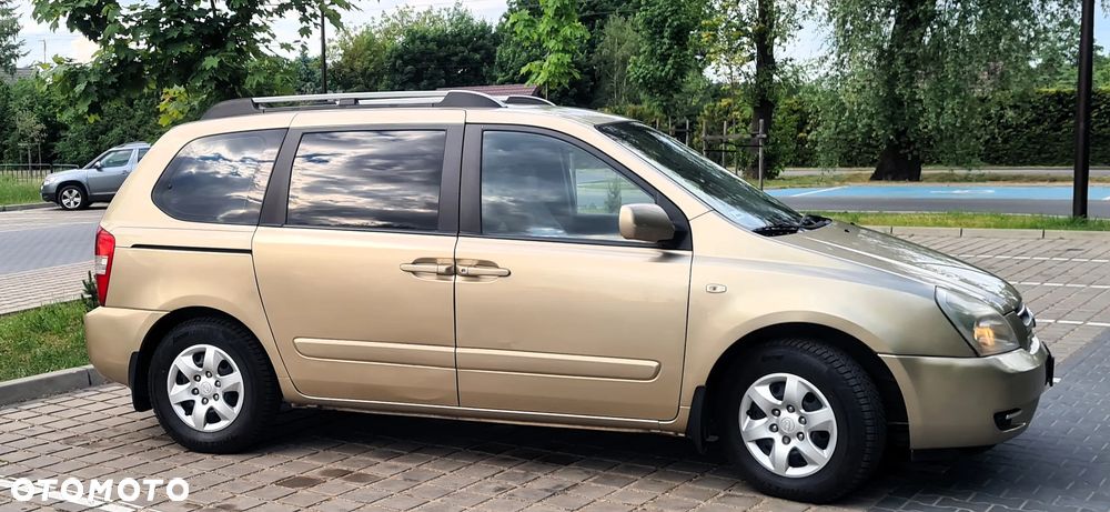 Kia Carnival 2.9 CRDi Tour - 8