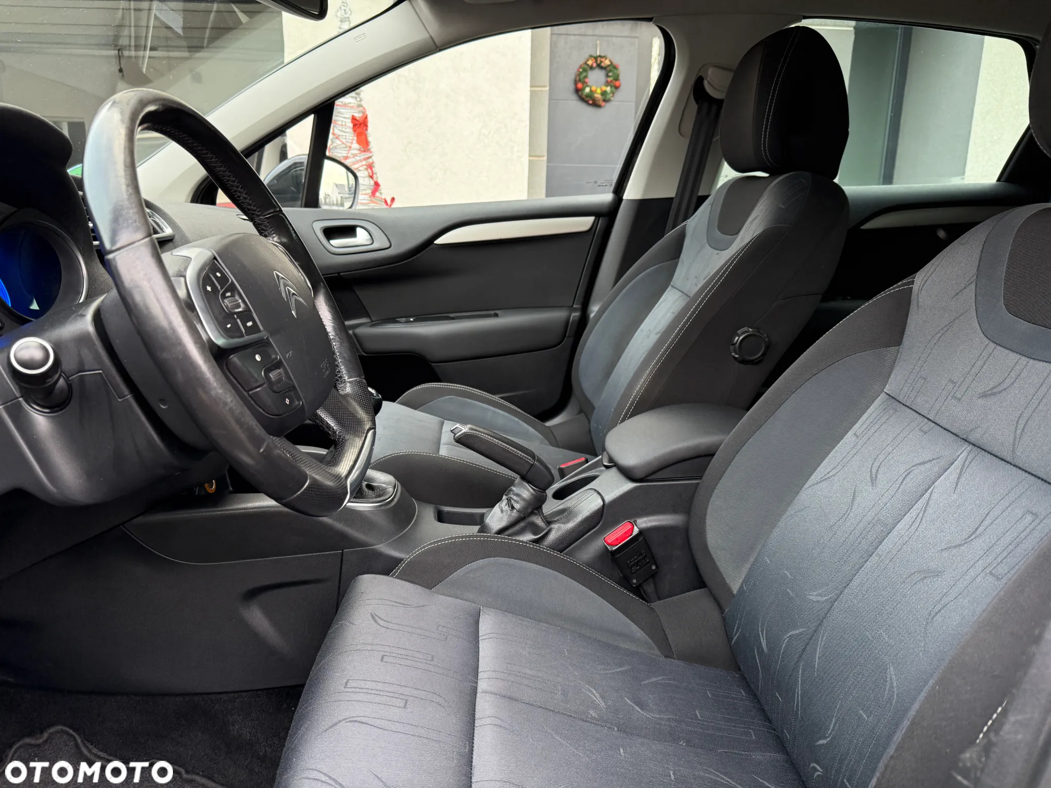 Citroën C4 2.0 HDi Exclusive - 4
