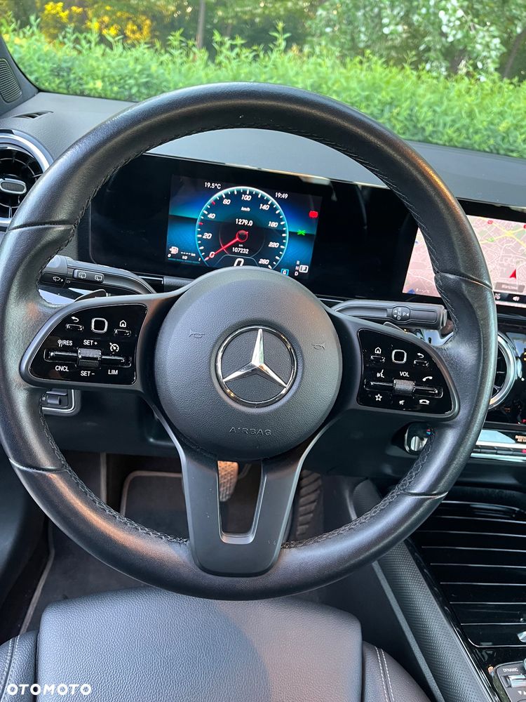 Mercedes-Benz GLA 200 Style - 8