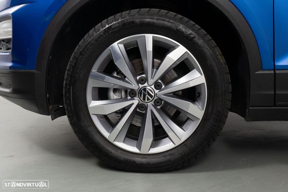 VW T-Roc Cabrio - 16