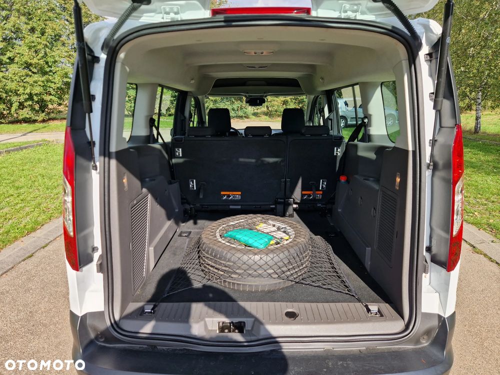 Ford Tourneo Connect 1.5 TDCi Titanium - 10