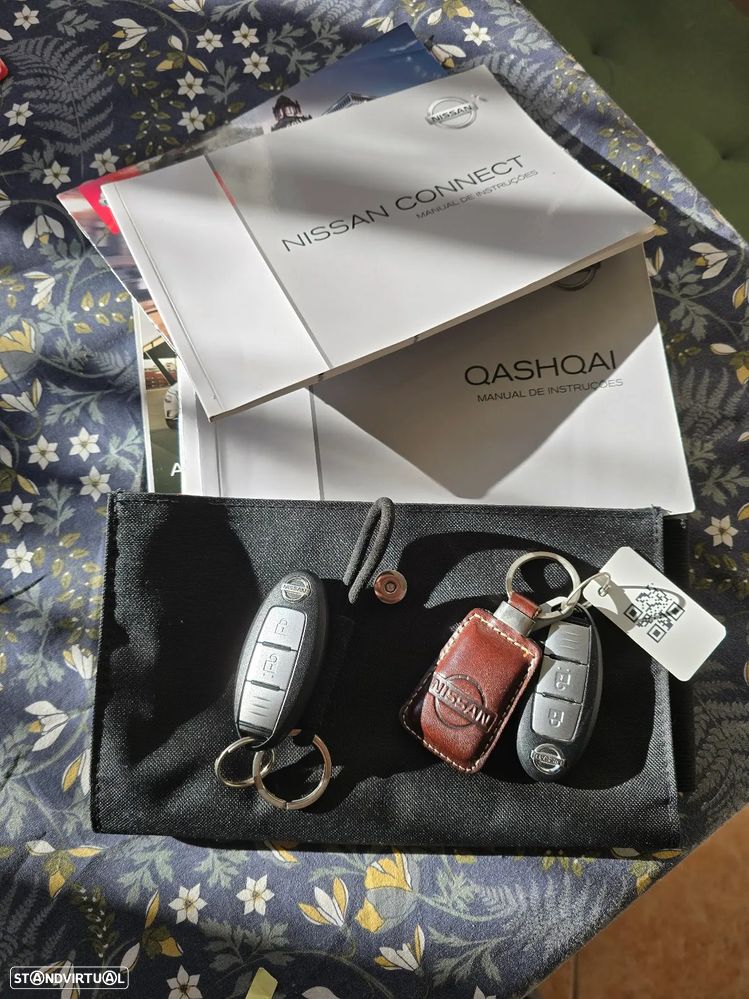 Nissan Qashqai 1.5 dCi N-Connecta 18 - 17