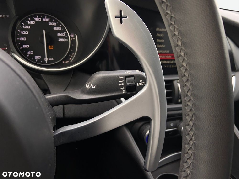 Alfa Romeo Giulia 2.0 Turbo Veloce Q4 - 19
