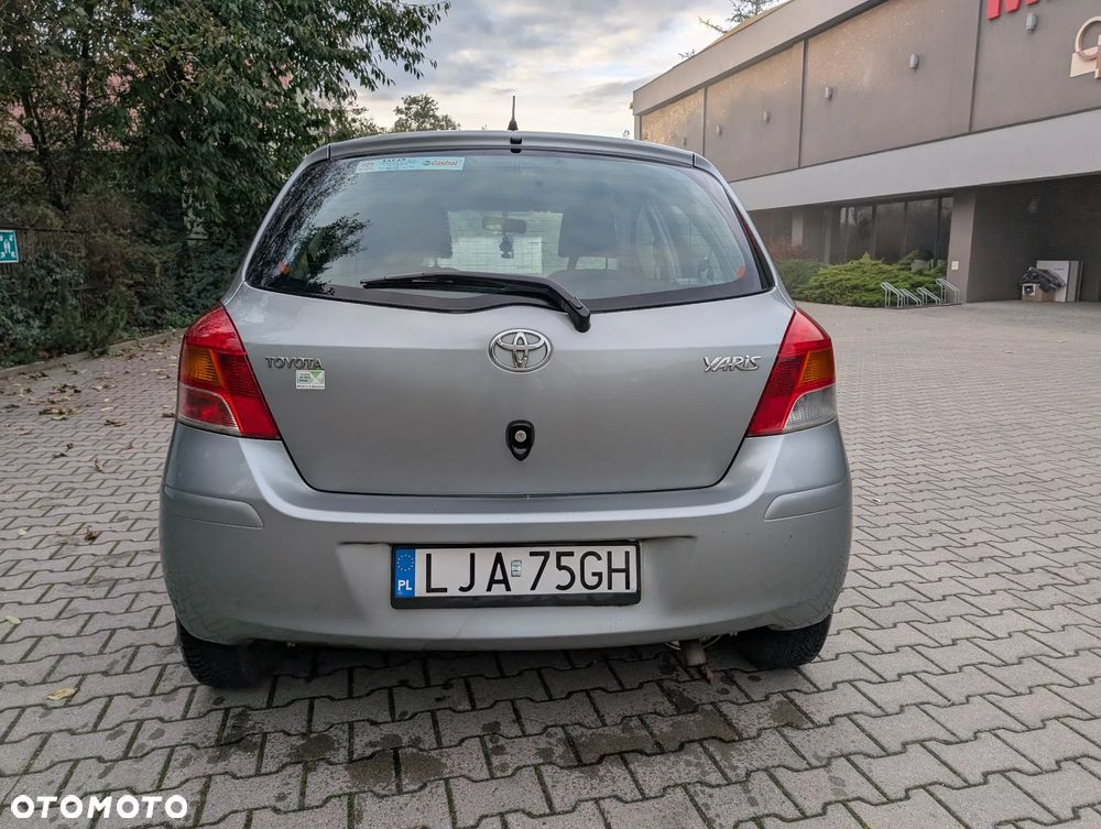 Toyota Yaris 1.0 Luna - 5
