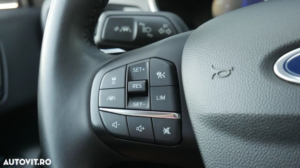 Ford Focus 1.5 EcoBlue Start-Stopp-System Aut. ACTIVE X - 33