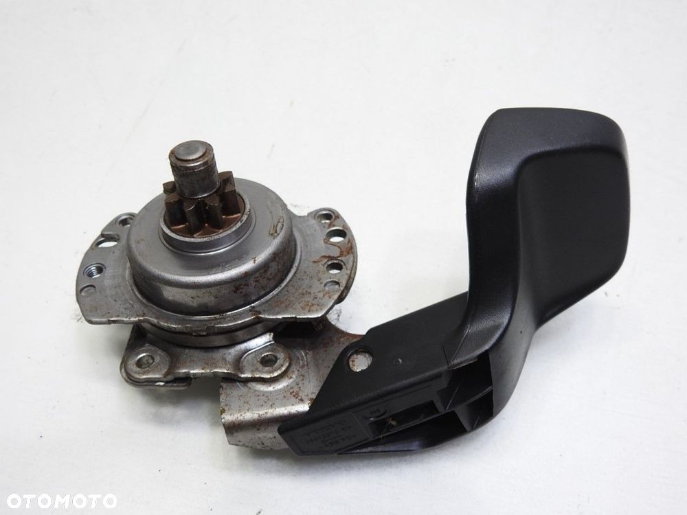 RĄCZKA REGULACJI FOTELA PRAWA VOLVO S60 - 6