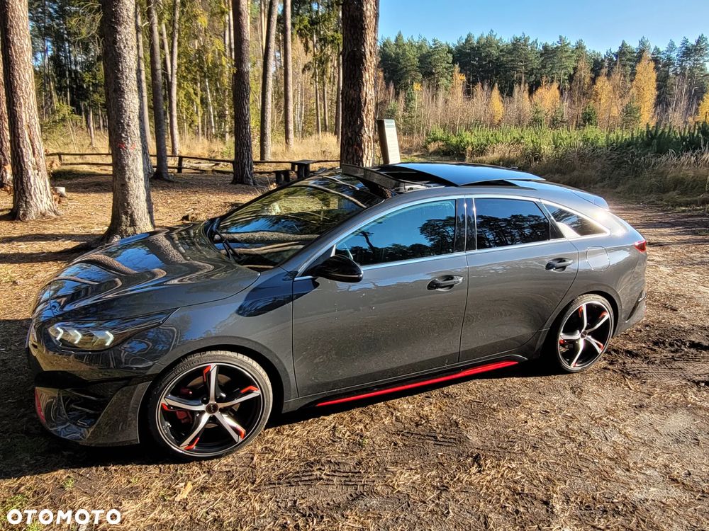 Kia ProCeed 1.6 T-GDI DCT7 OPF GT - 17