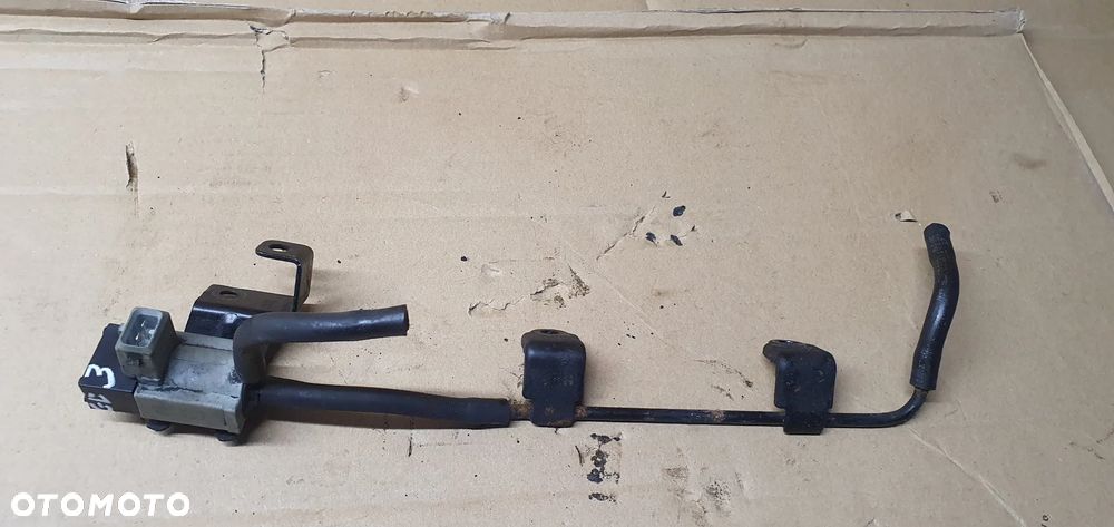 Zawór podciśnienia zaworek Kia Sportage III 2.0 CRDI 35120-2A450 - 1