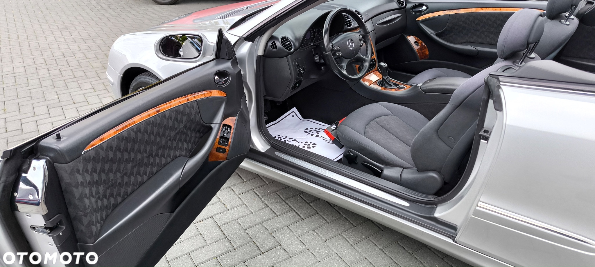 Mercedes-Benz CLK Cabrio 200 Kompressor Elegance - 23