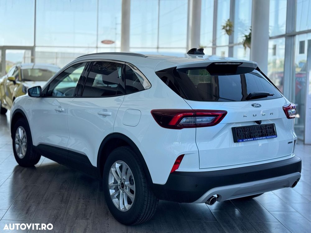 Ford Kuga 2.5 Duratec FWD PHEV Titanium - 3