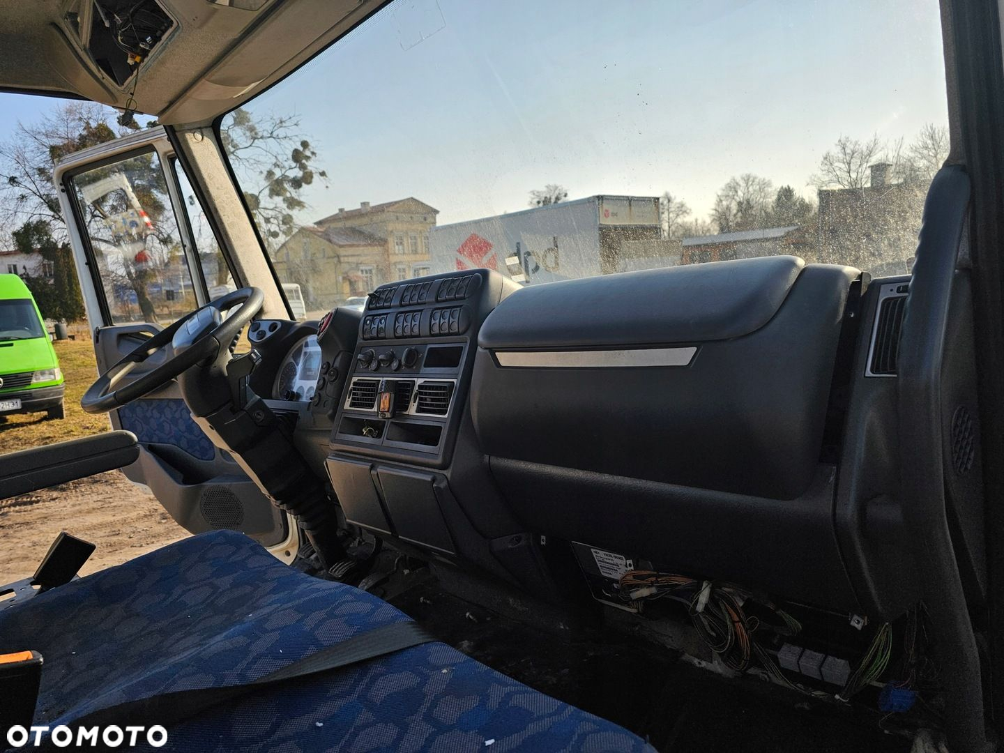 KABINA DZIENNA KOKPIT KONSOLA WNĘTRZE IVECO EUROCARGO 02-06 rok - 8