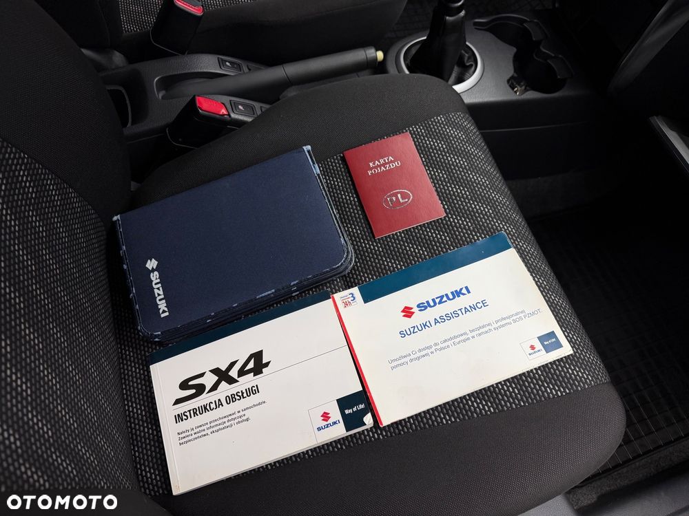 Suzuki SX4 1.6 GS / Premium - 13