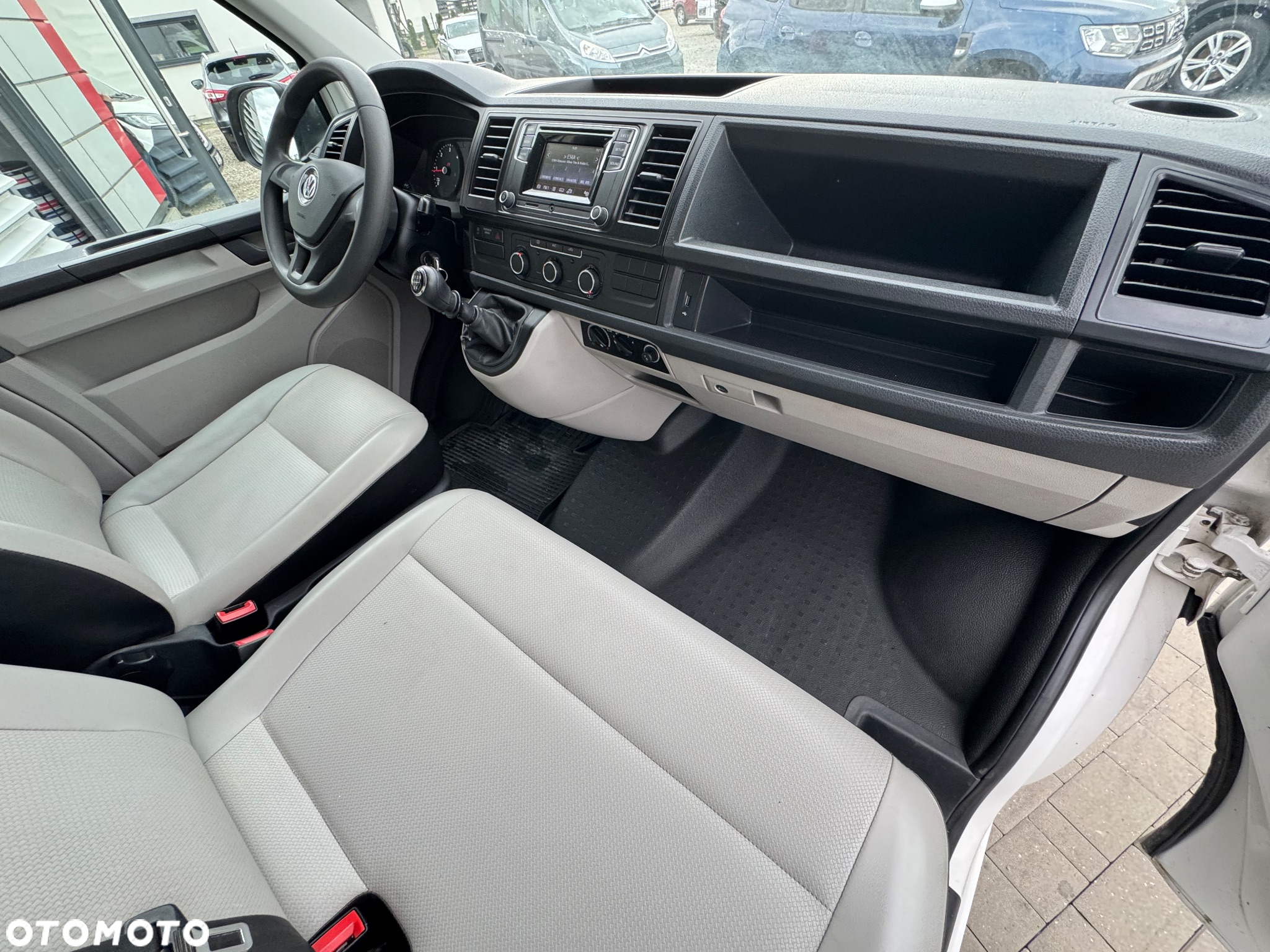 Volkswagen Transporter - 20