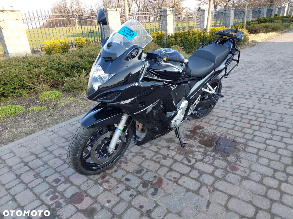 Suzuki GSX - 1
