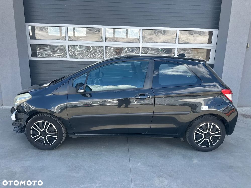 Toyota Yaris 1.0 Luna - 1