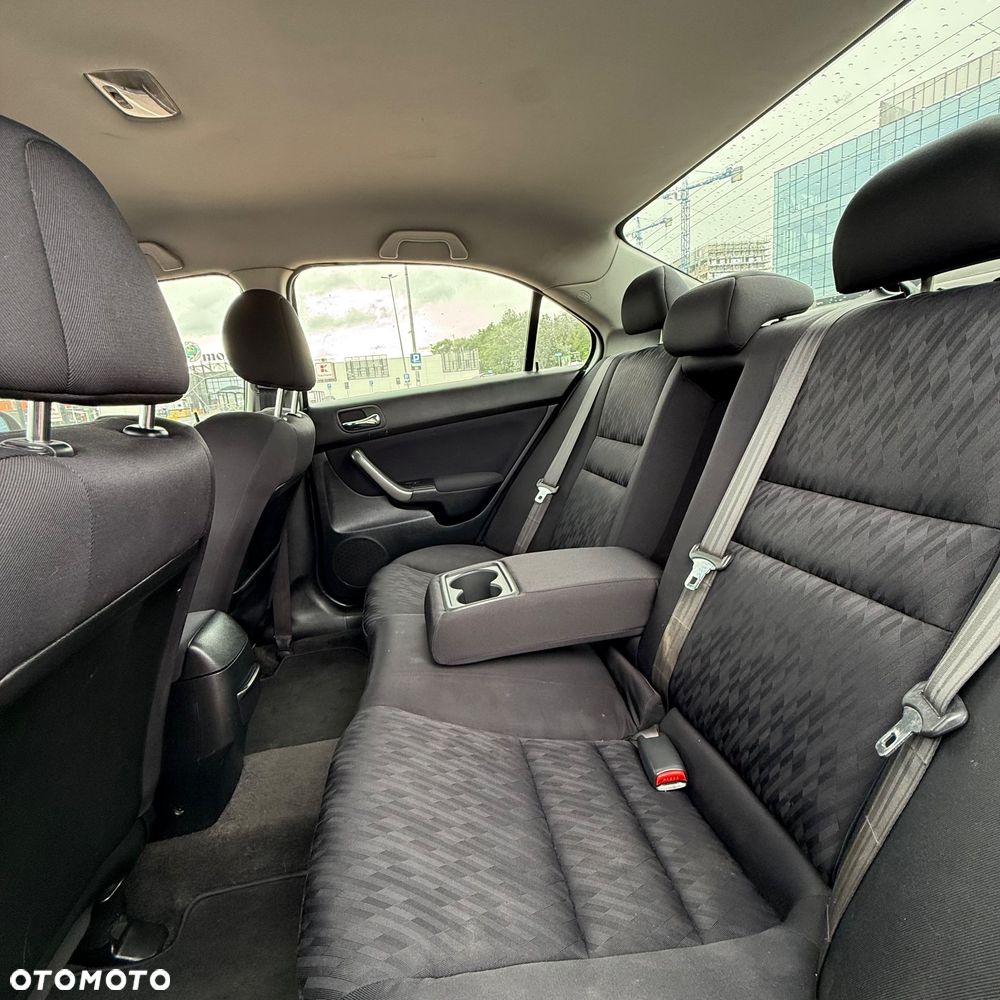Honda Accord 2.0 Executive - 20