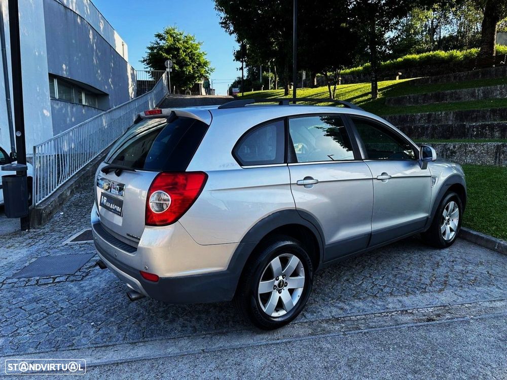 Chevrolet Captiva 2.0 VCDi Seven 7L - 24