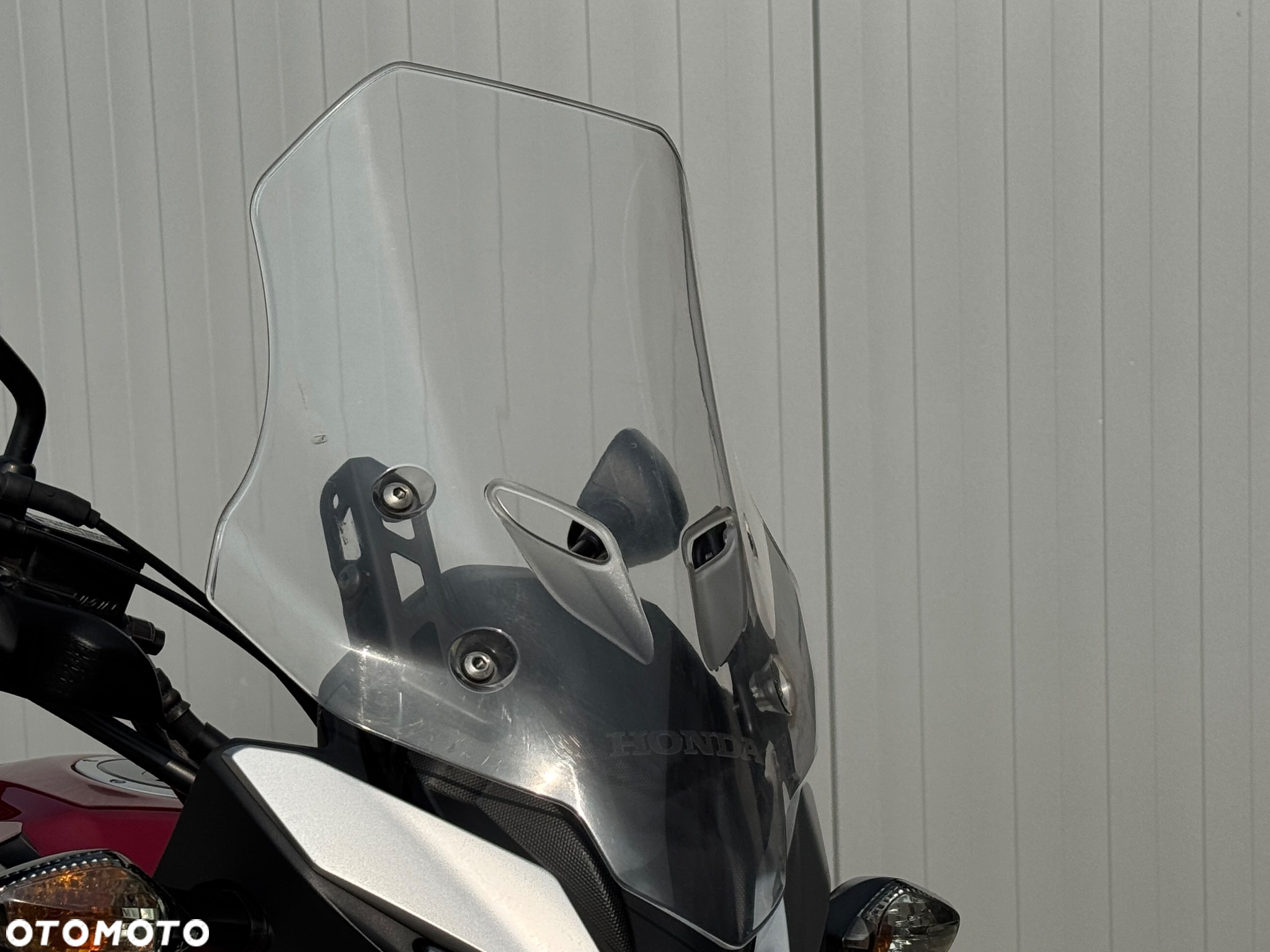 Honda CB - 12