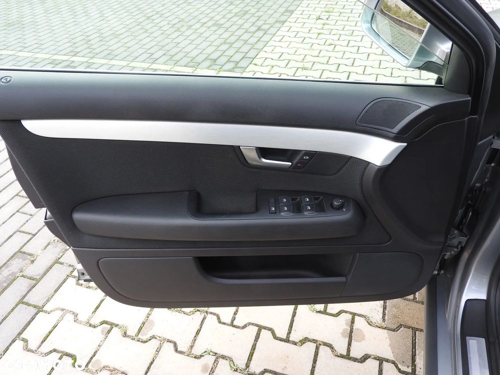 Audi A4 Avant 1.8T - 11