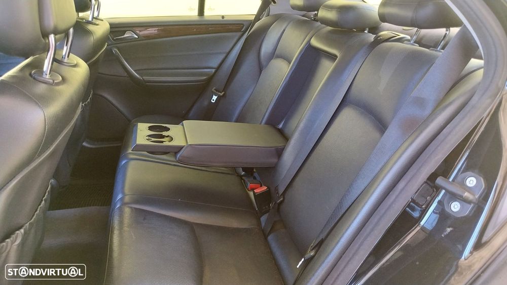 Mercedes-Benz C 220 CDi Classic - 13