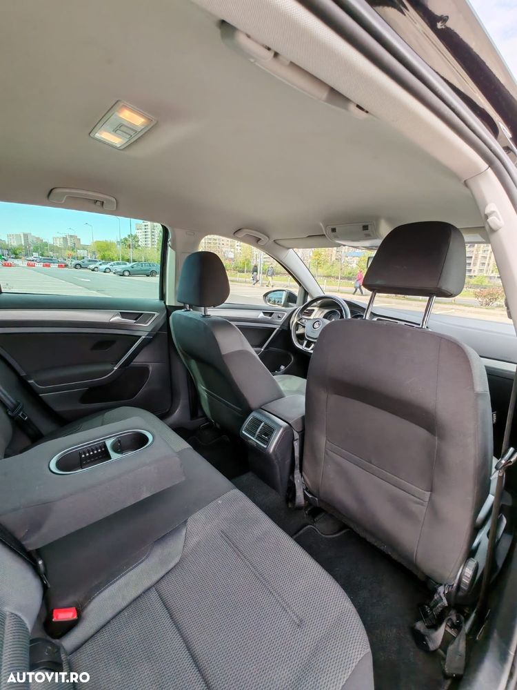 Volkswagen Golf 1.6 TDI DSG BMT Comfortline - 6