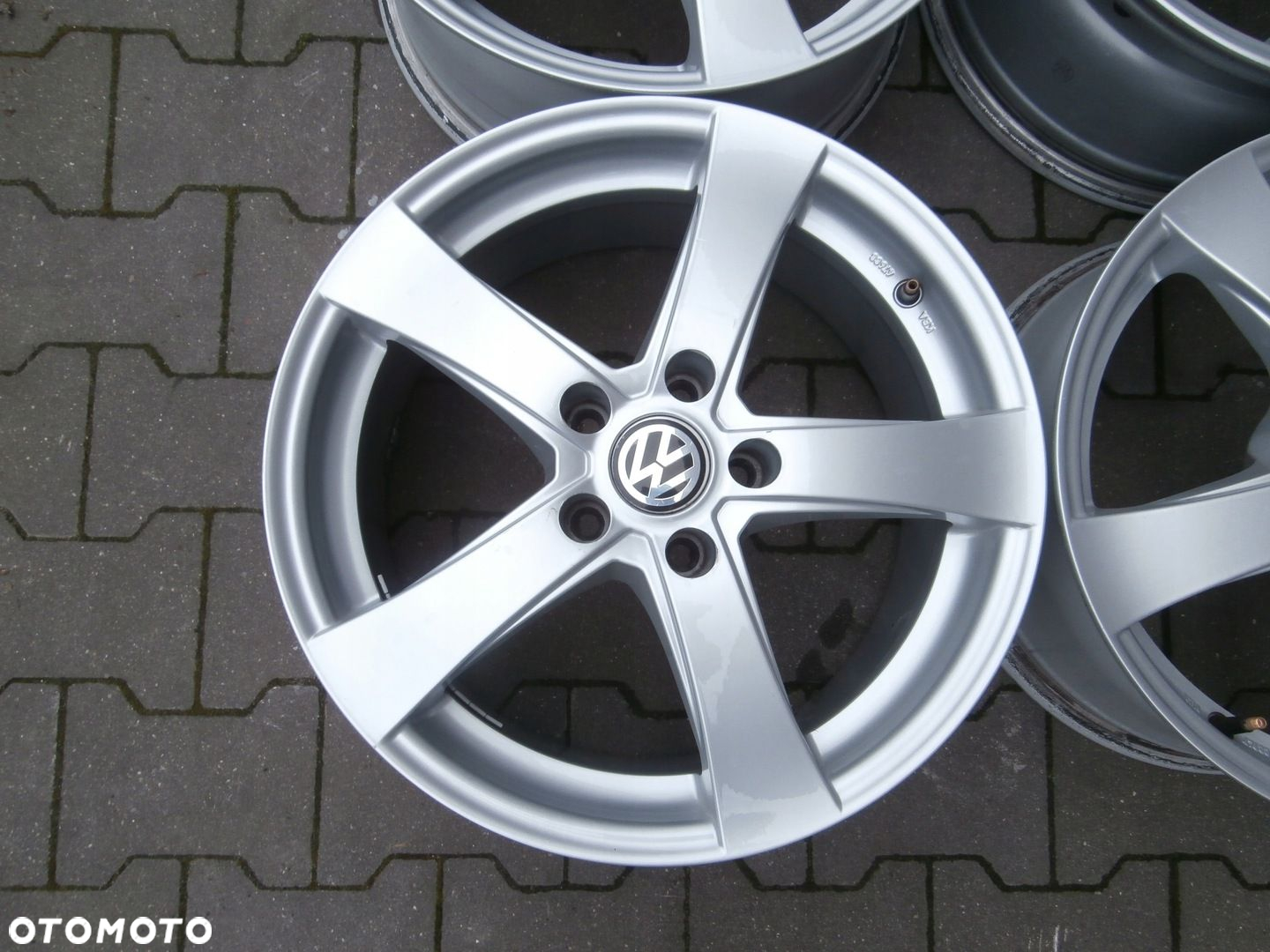 ALUFELGI ORYGINAŁ 17 DEZENT VW AUDI SKODA 5X112 - 3