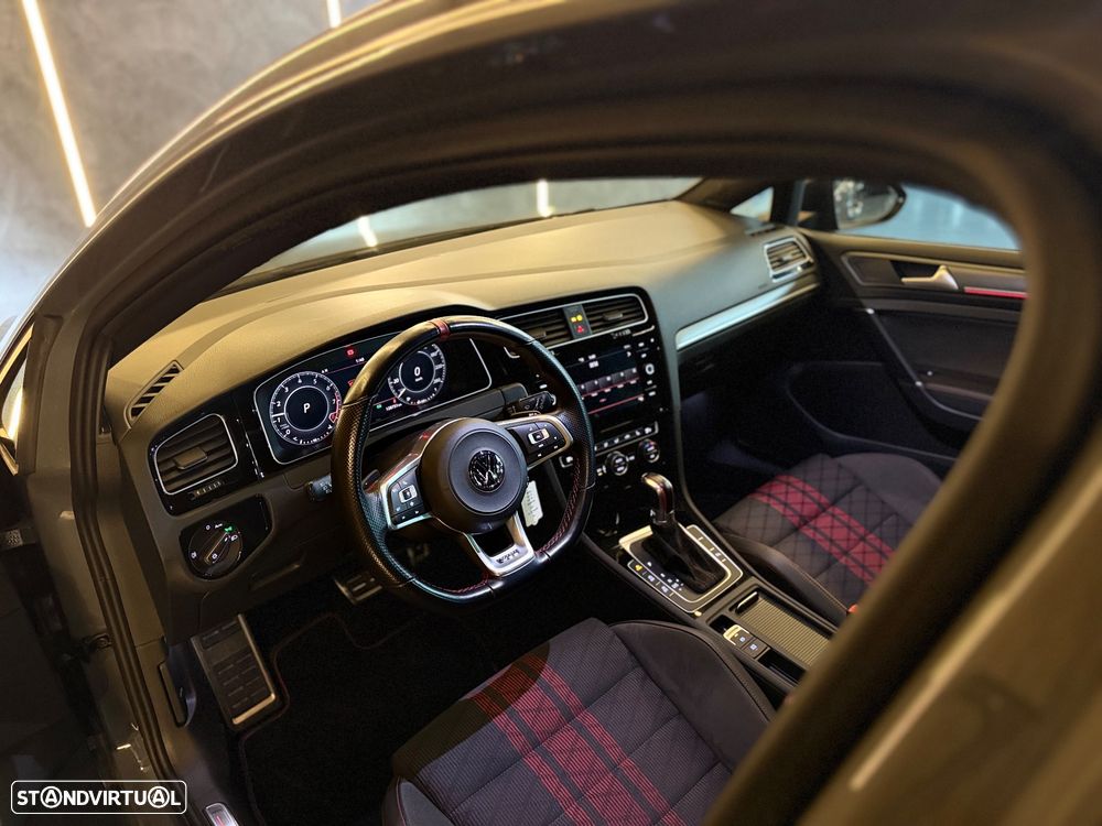 VW Golf GTI TCR 2.0 TSI OPF DSG - 8