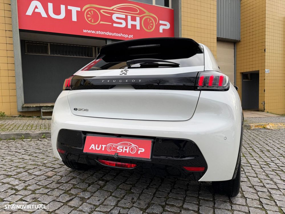 Peugeot e-208 50 kWh Allure Pack - 21