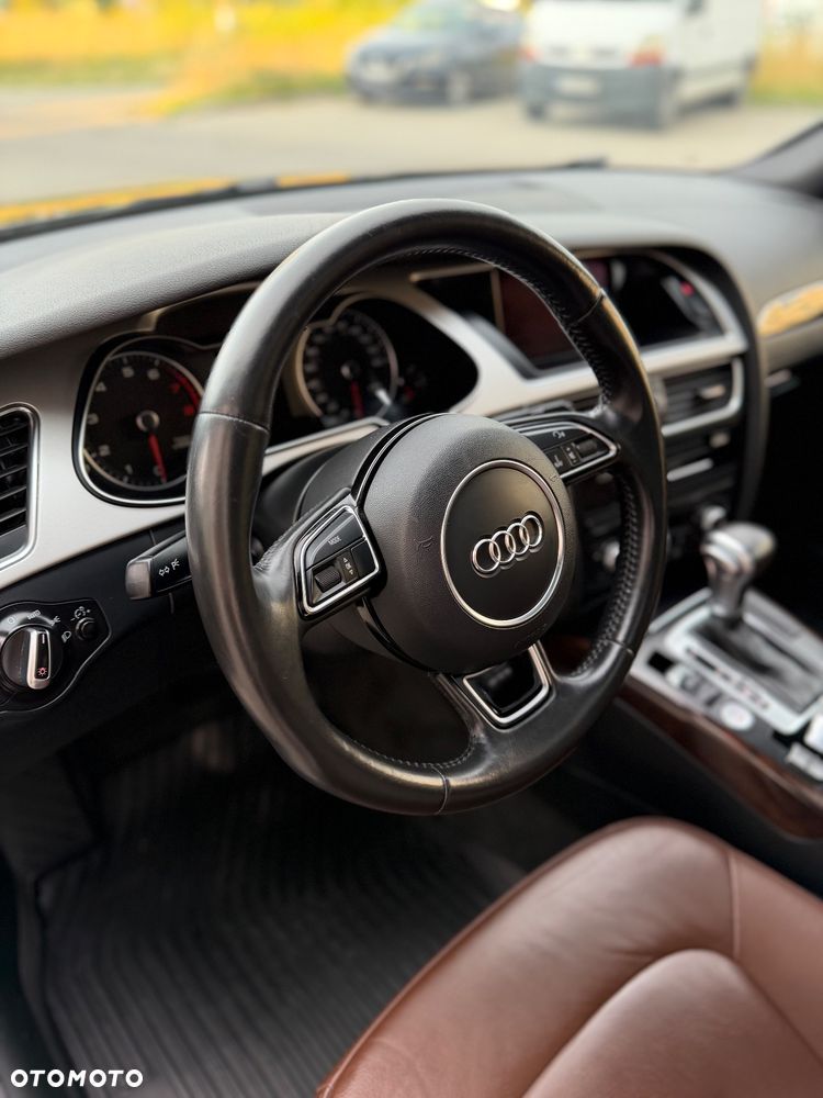 Audi A4 Limousine - 25