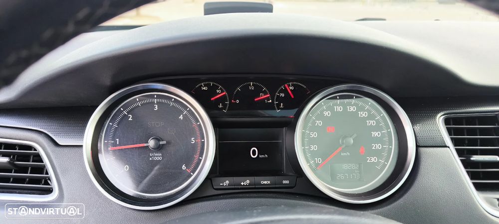 Peugeot 508 SW HDi FAP 140 Allure - 16