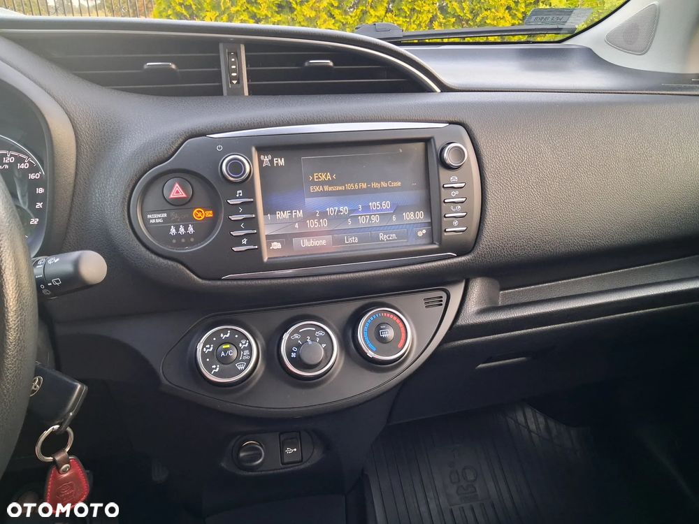 Toyota Yaris 1.5 Active - 21
